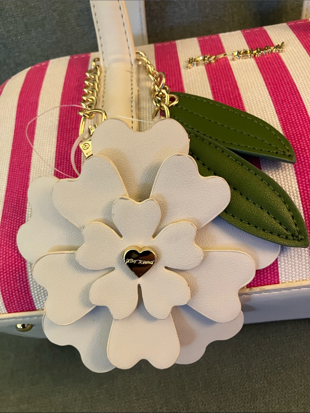 🩷Betsey Johnson XOMACK pink & beige striped satchel handbag w/flower charm NWT - Picture 6 of 13